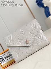 Louis Vuitton LV Victorine Wallet Mist Grey 12x9.5x2.5cm - 1