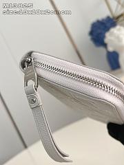 Louis Vuitton LV Zippy Wallet Grey 19.5x10.5x2.5cm - 4