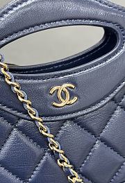 Chanel Nano 31 Bag Leather Navy Blue 20.5x17.5cm - 2