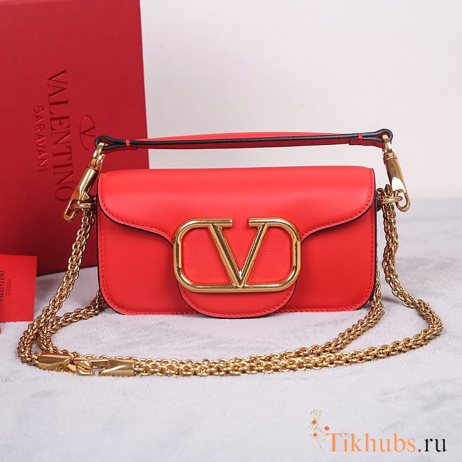 Valentino Garavani Small Loco Red Shoulder Bag 20x11x5cm - 1