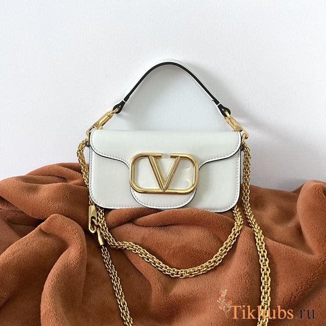 Valentino Garavani Small Loco White Shoulder Bag 20x11x5cm - 1