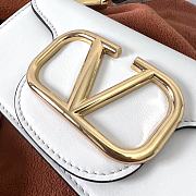 Valentino Garavani Small Loco White Shoulder Bag 20x11x5cm - 3