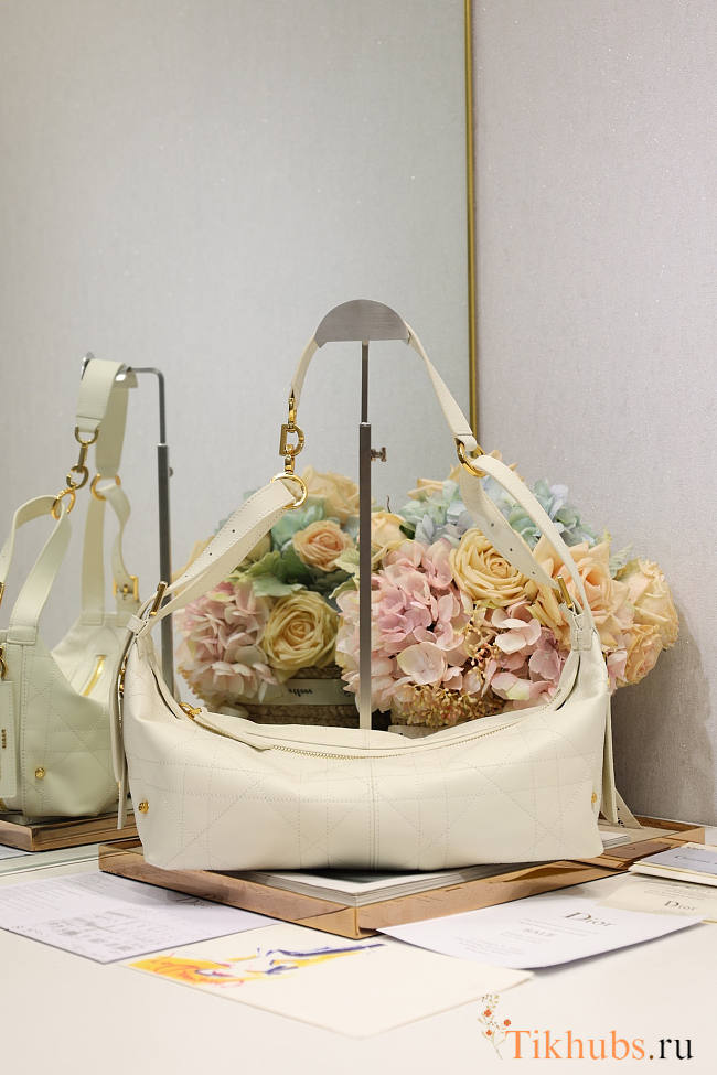 Dior Medium D-Journey Bag White 33x16x15cm - 1