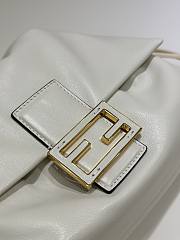 Fendi Mamma Baguette Medium White Leather Bag 26.5x18x8.5cm - 3