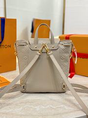 Louis Vuitton LV Coussin Backpack PM Grey 26x21x10cm - 5