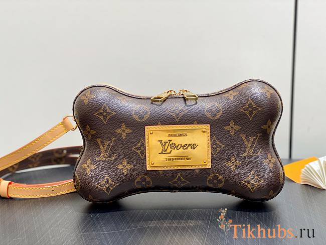 Louis Vuitton LV Bone Bag Monogram 24x14x6cm - 1