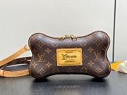 Louis Vuitton LV Bone Bag Monogram 24x14x6cm - 1