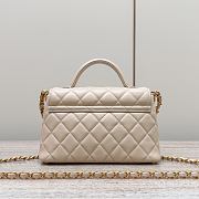 Chanel 25P Top Handle Bag Beige Gold Lambskin 20x14x6cm - 3