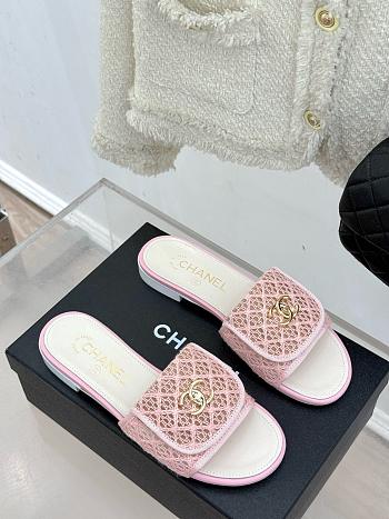 Chanel White Pink Slides 02