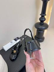 Versace Gianni Ribbon Patent Slingback Pumps Black 35mm - 4