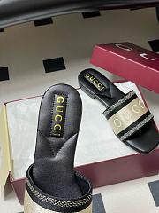 Gucci Women's Slide Sandal With Web Black White - 5