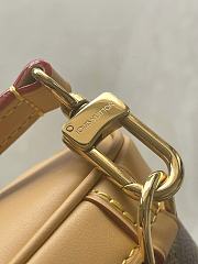 Louis Vuitton LV Soho Mini Backpack 23x17x8cm - 5