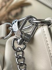 Louis Vuitton LV CarryAll Cargo Vibe PM Bag Vanille 33.5x23x15cm - 5