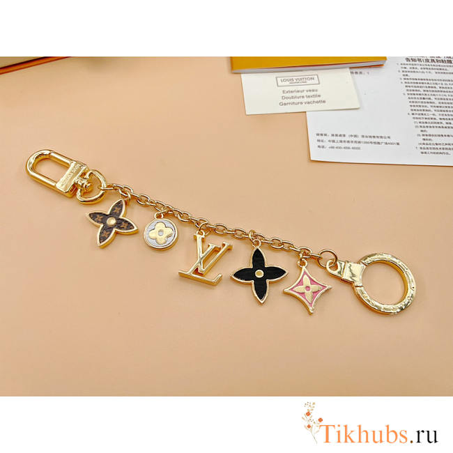 Louis Vuitton LV Spring Street Chain Bag Charm - 1