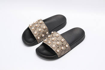 Gucci Slides