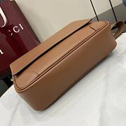 Gucci GG Emblem Medium Crossbody Bag Brown 29x23x7.5cm - 5