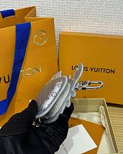 Louis Vuitton LV Crab Bag Hanging 14x3.5x11cm - 5
