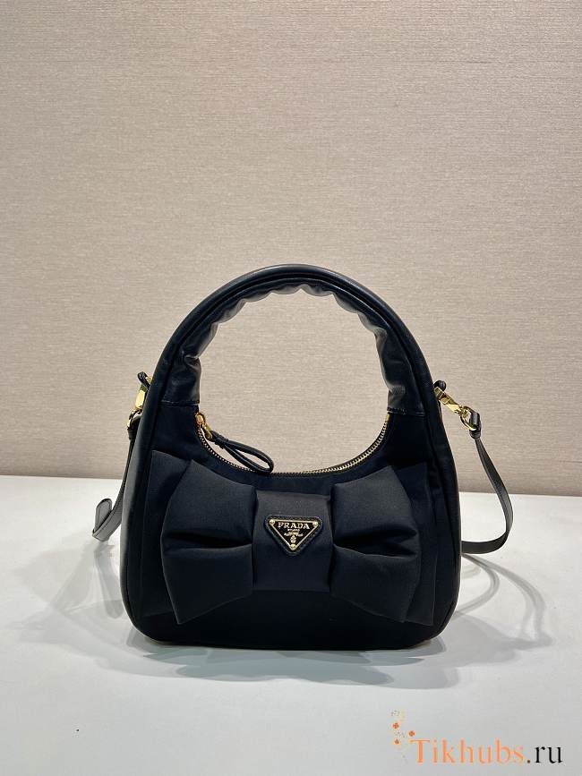Prada Re-Nylon Nappa Leather Black Bag 22x13x7cm - 1