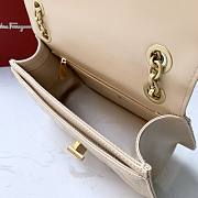 Ferragamo Quilted Gancini Large Flap Bag Beige 25x16x9cm - 3