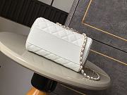 Chanel 25P Clutch With Chain White Caviar 18.5x11.5x11cm - 5