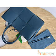 Bottega Veneta Small Arco Tote Bag Pale Dark Blue 30x20x11.5cm - 2