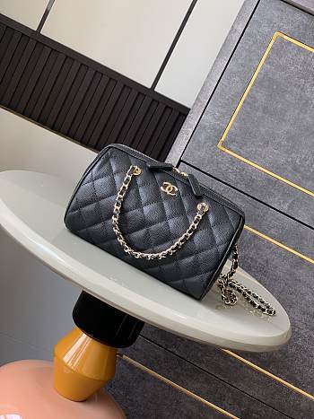 Chanel 25P Clutch With Chain Black Caviar 18.5x11.5x11cm