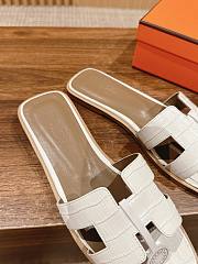 Hermes Oran White Crocodile slides - 5