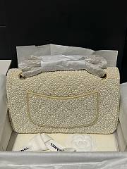 Chanel Flap Bag Beige 25cm - 4