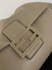 Fendi Mamma Baguette Medium Grey Leather Bag 26.5x18x8.5cm - 2