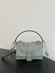 Fendi Mamma Baguette Medium Light Green Leather Bag 26.5x18x8.5cm - 1