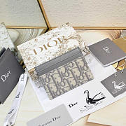 Dior 30 Montaigne Freesia Card Holder Grey 10.5x7.5x1cm - 4