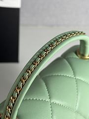 Chanel 25C Flap Bag Green Lambskin Gold 18x5x13cm - 5