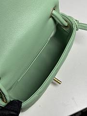 Chanel 25C Flap Bag Green Lambskin Gold 18x5x13cm - 3