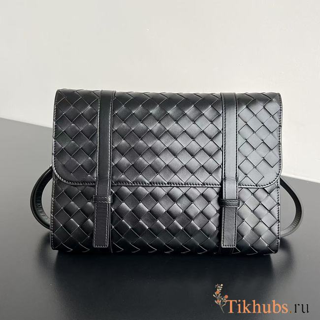 Bottega Veneta Piccolo Portfolio Bag Black 30x21x6.6cm - 1