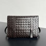 Bottega Veneta Piccolo Portfolio Bag Brown 30x21x6.6cm - 1