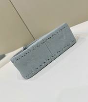Fendi Mini Fendessence Blue Leather Bag 28x20.5x7cm - 3