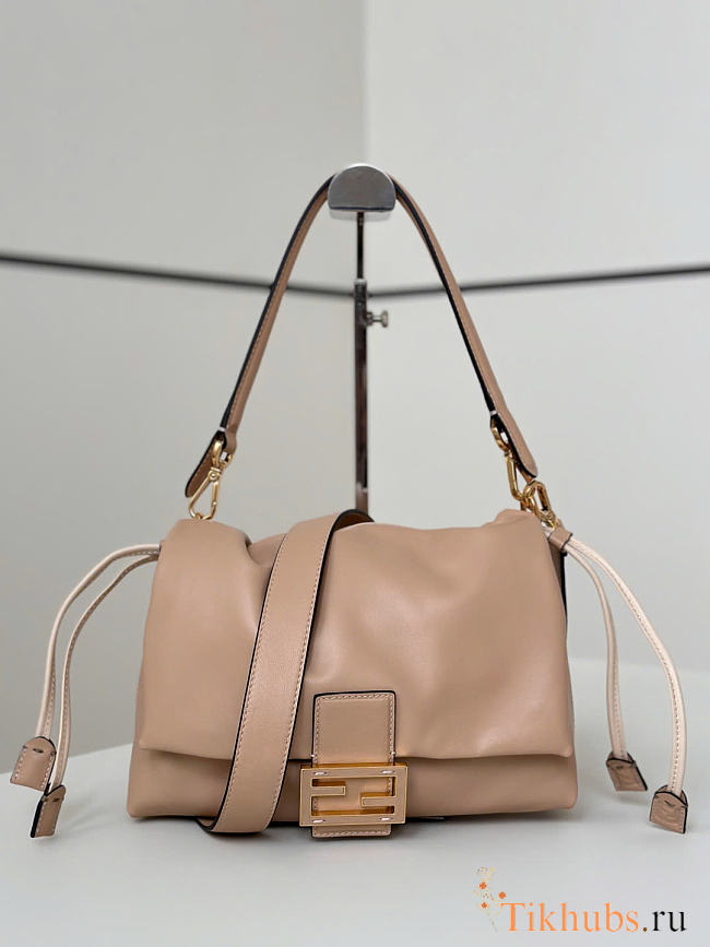 Fendi Mamma Baguette Medium Pink Leather Bag 26.5x18x8.5cm - 1