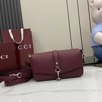 Gucci Small Crossbody Bag Hook Closure Red 23.5x12.5x6.5cm