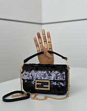 Fendi Baguette Mini Fuchsia Sequin Leather Black Bag 19x11x5cm - 1