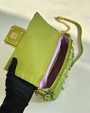 Fendi Baguette Mini Fuchsia Sequin Leather Green Bag 19x11x5cm - 6