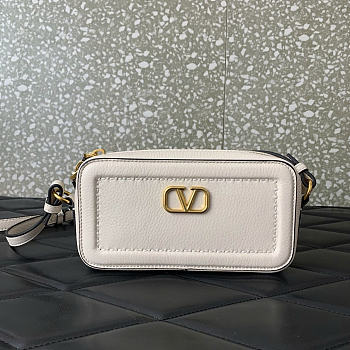 Valentino Garavani Alltime Mini Shoulder Bag White 19x10x4.5cm