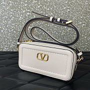 Valentino Garavani Alltime Mini Shoulder Bag White 19x10x4.5cm - 4