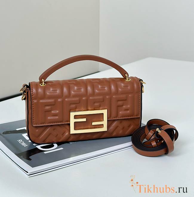 Fendi Phone Pouch Brown Bag 19x11x3cm - 1