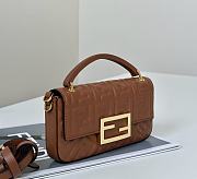 Fendi Phone Pouch Brown Bag 19x11x3cm - 5