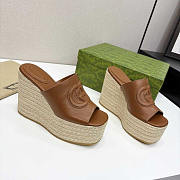 Gucci Women's Interlocking G Sandal Brown - 4