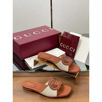 Gucci Women's Interlocking G Slide Sandal Brown