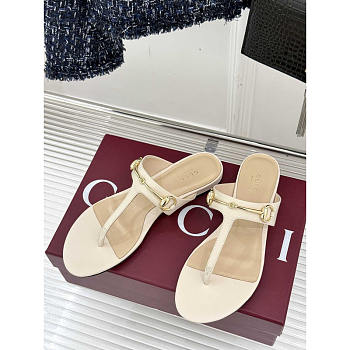 Gucci Women's Thong Sandal With Horsebit White