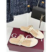 Gucci Women's Thong Sandal With Horsebit White - 2