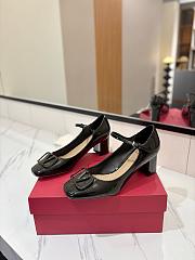Valentino Garavani Ankle Strap Mary Jane Black Pumps 6cm - 3