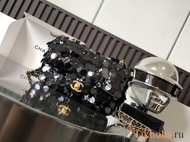 Chanel Flap Bag Bling Bling Black Gold 20x12X9cm - 1